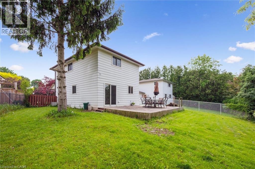 Photo 25 of 21 Forest Glen Court Unit Upper, Kitchener ON