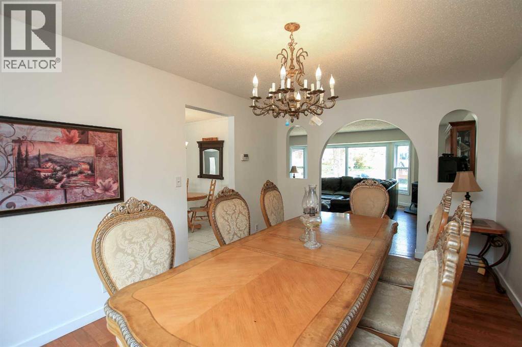 Photo 37 of 39 Allan Street, Red Deer AB