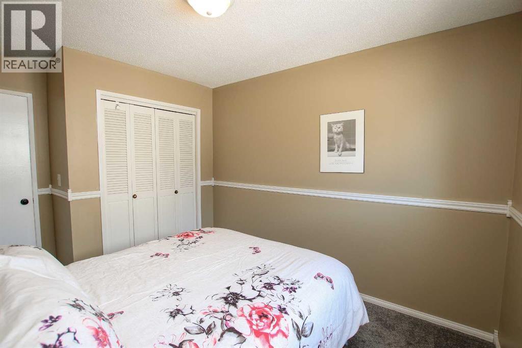 Photo 41 of 39 Allan Street, Red Deer AB