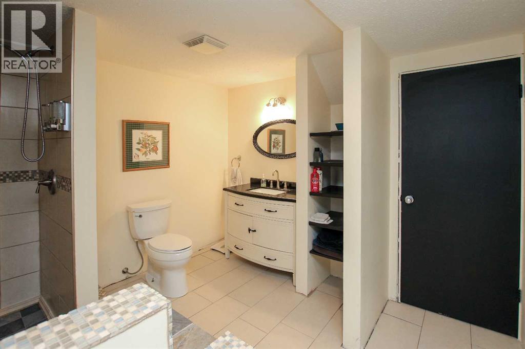 Photo 50 of 39 Allan Street, Red Deer AB
