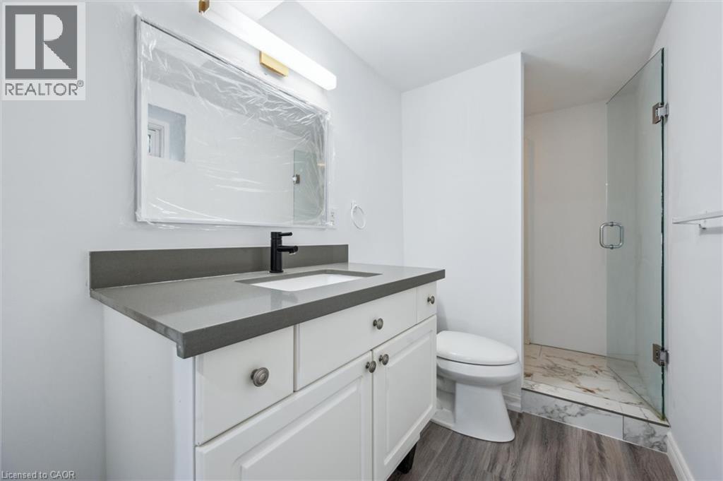 Photo 4 of 21 Forest Glen Court Unit Lower, Kitchener ON