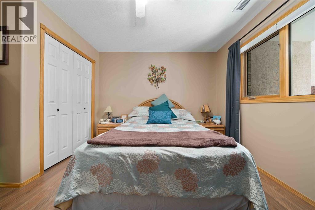 Single Family House for Sale in   Southview Drive SE Connaught Medicine Hat 