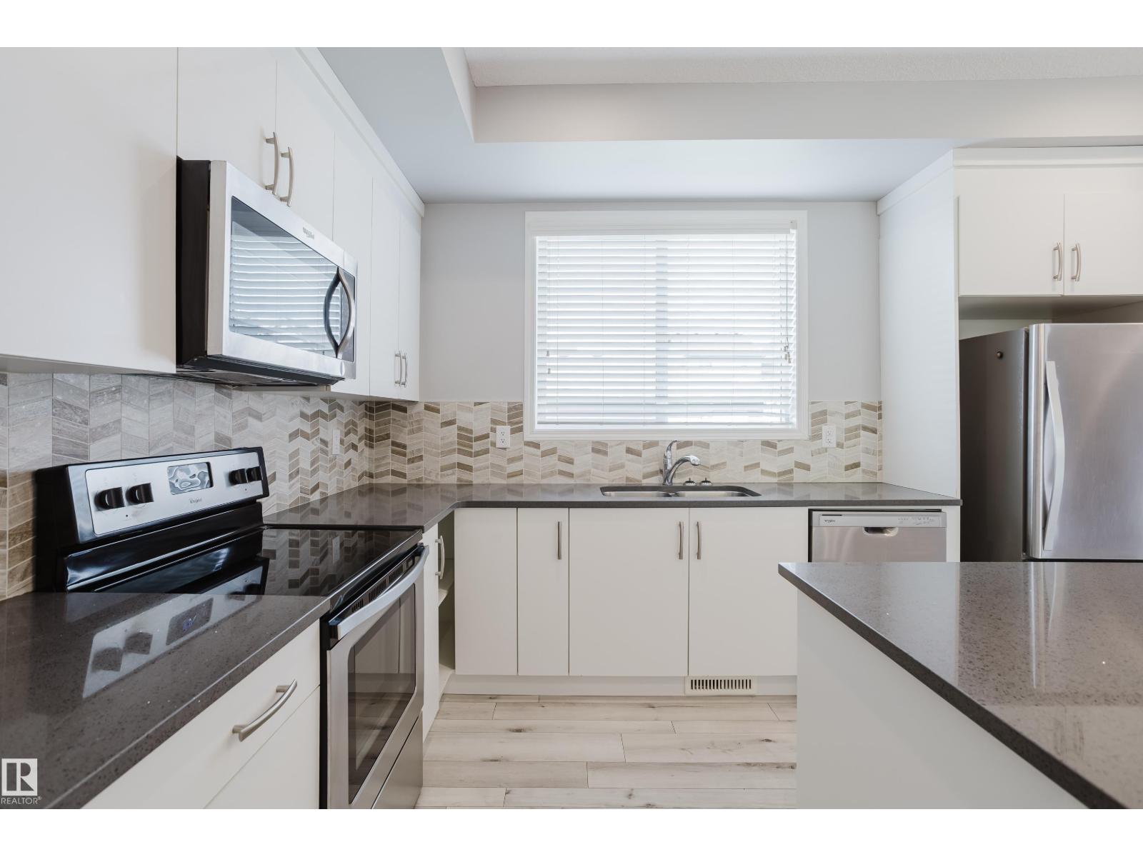 Photo 19 of 8144 Chappelle Wy Sw, Edmonton AB