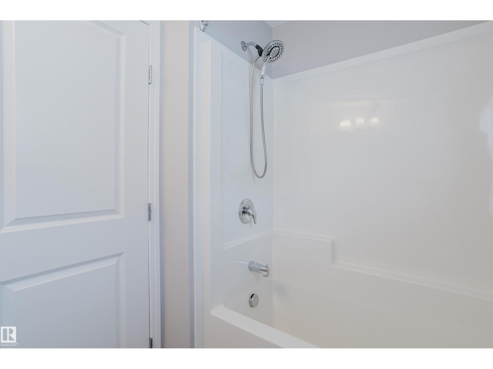 Photo 24 of 8144 Chappelle Wy Sw, Edmonton AB