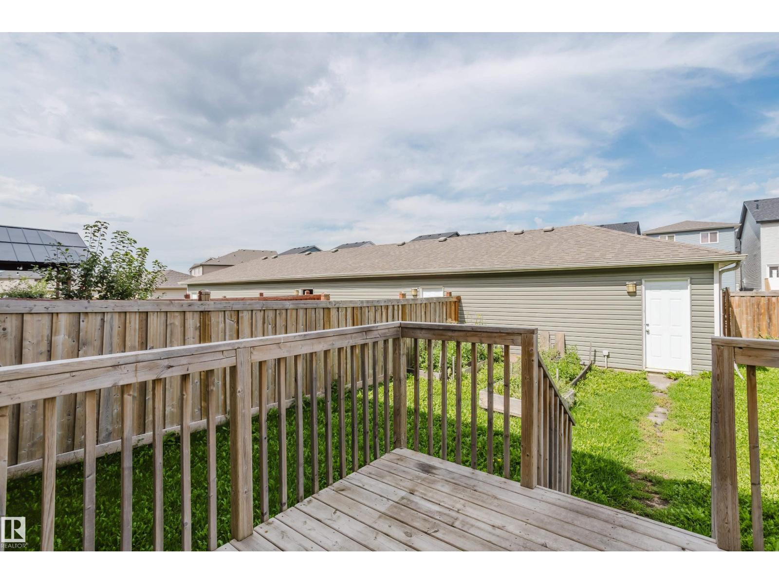 Photo 6 of 8144 Chappelle Wy Sw, Edmonton AB