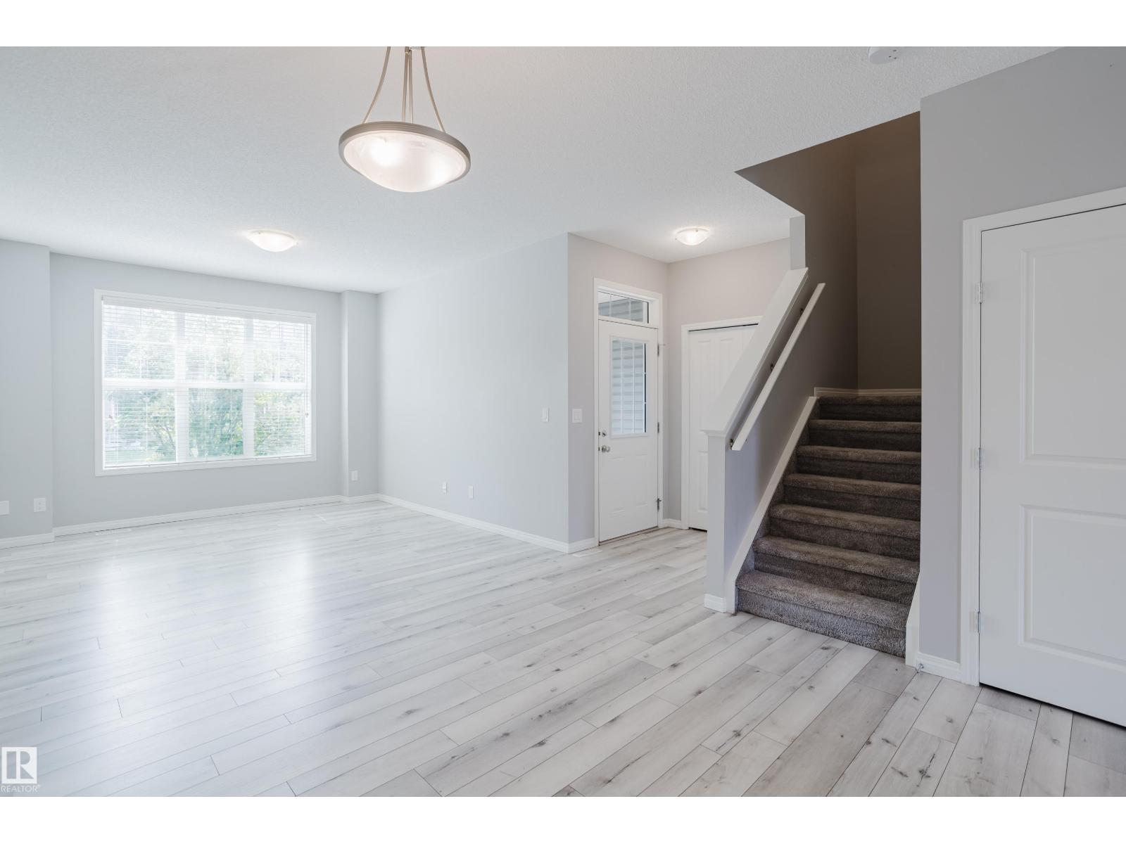 Photo 35 of 8144 Chappelle Wy Sw, Edmonton AB