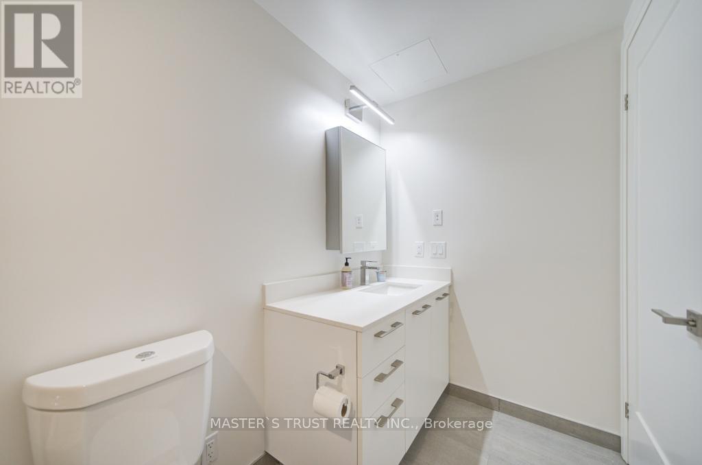 Photo 7 of 209 18 Water Walk Drive, Markham ON