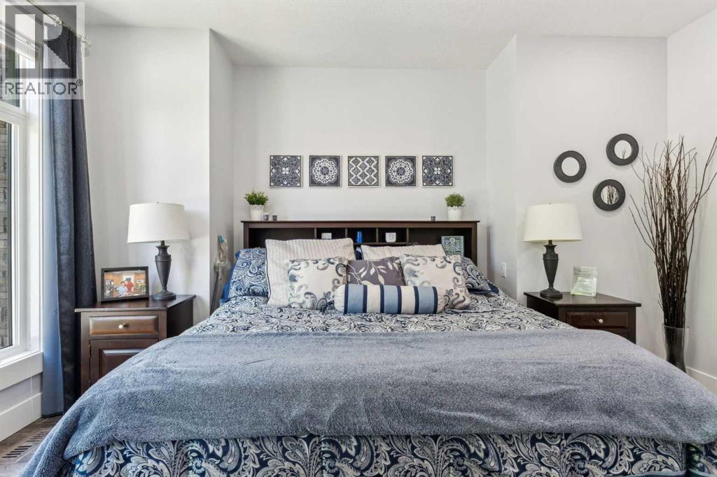 Single Family House for Sale in   Street SW Glenbrook Calgary 