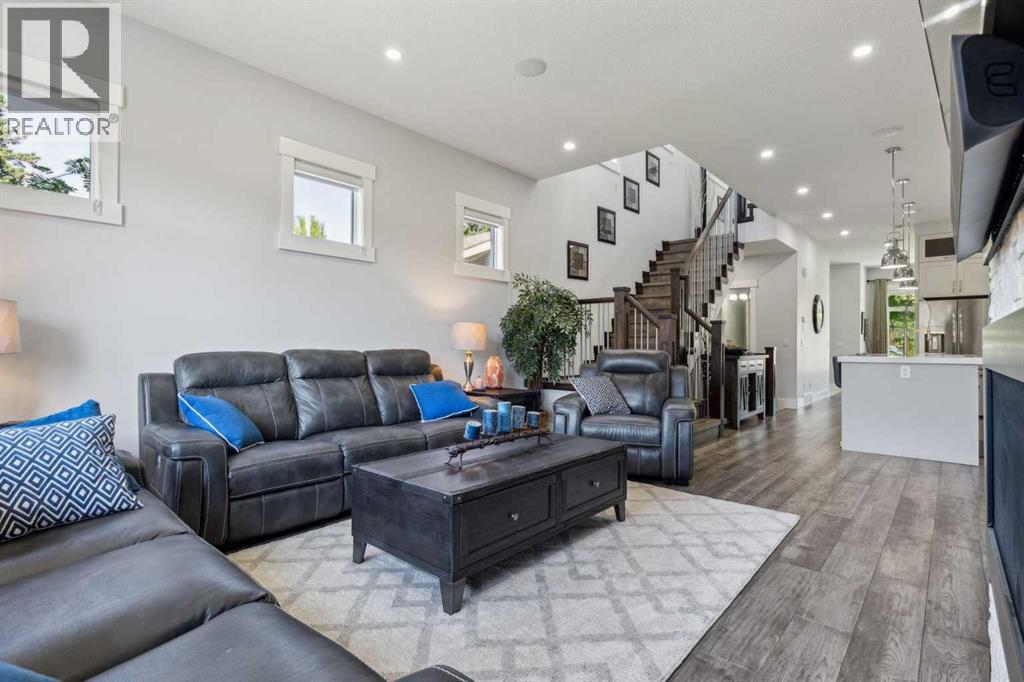 Single Family House for Sale in   Street SW Glenbrook Calgary 