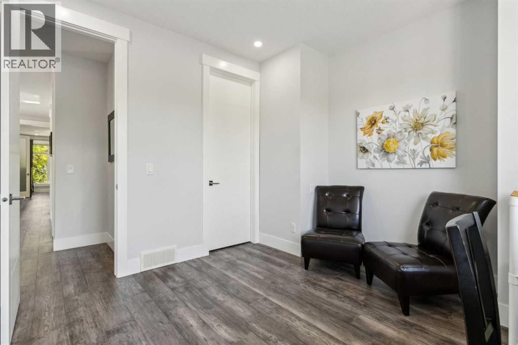 Single Family House for Sale in   Street SW Glenbrook Calgary 