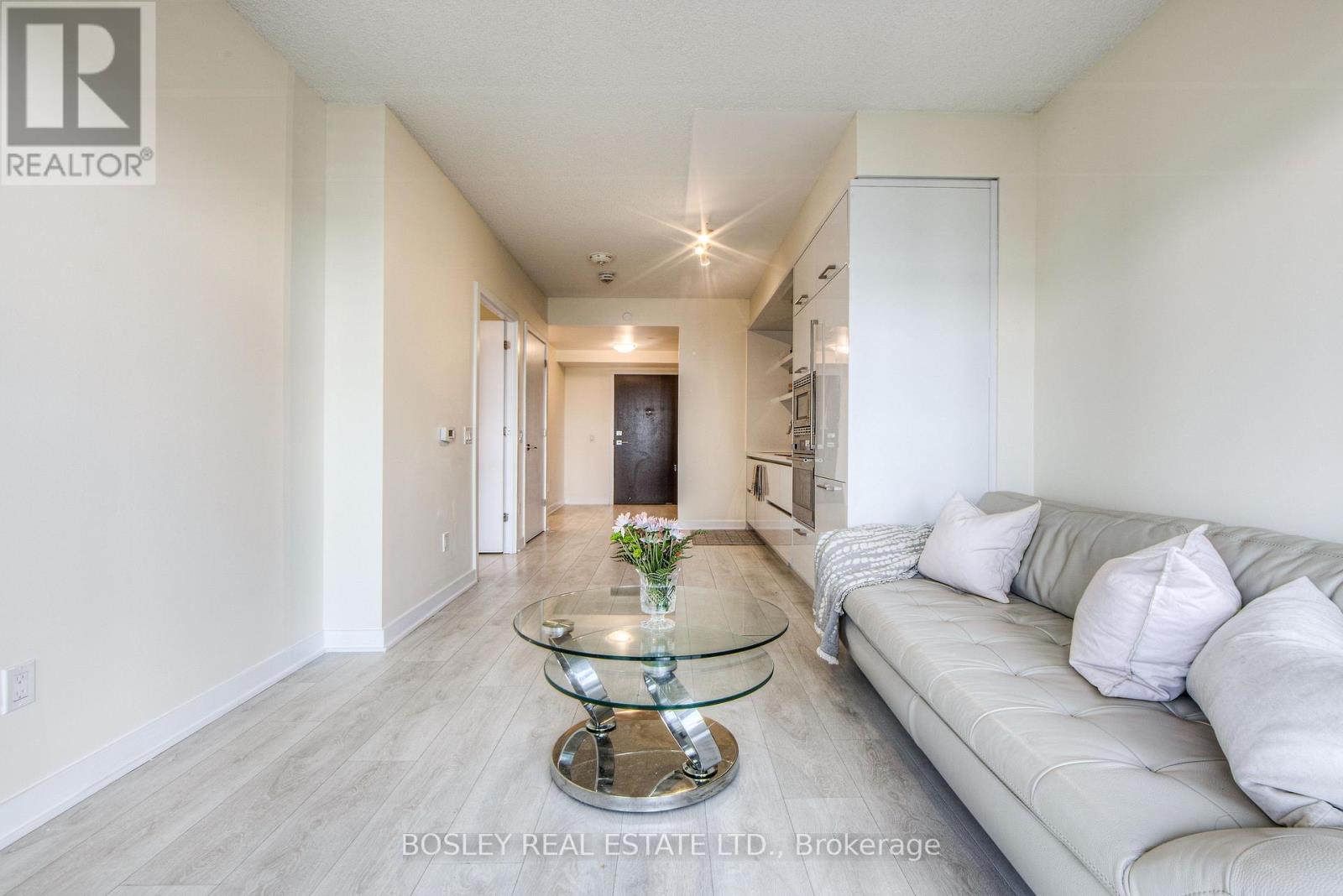 Photo 6 of 3110 2221 Yonge Street, Toronto ON