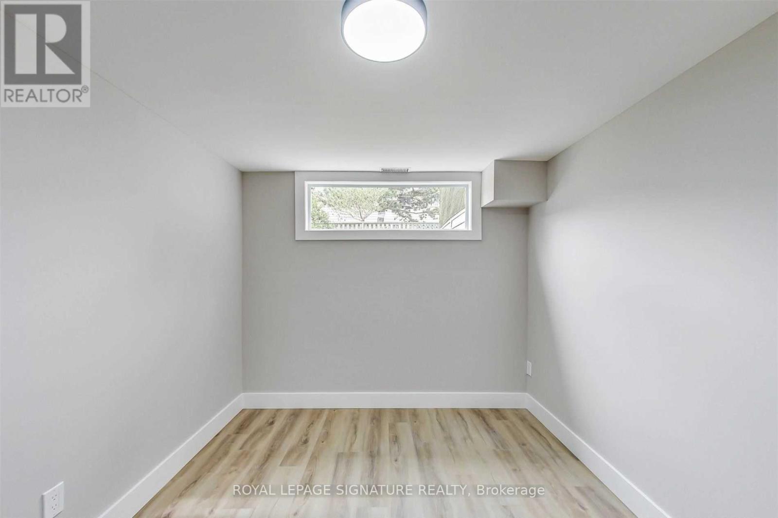Photo 7 of Bst 95 Cardinal Drive, Hamilton ON