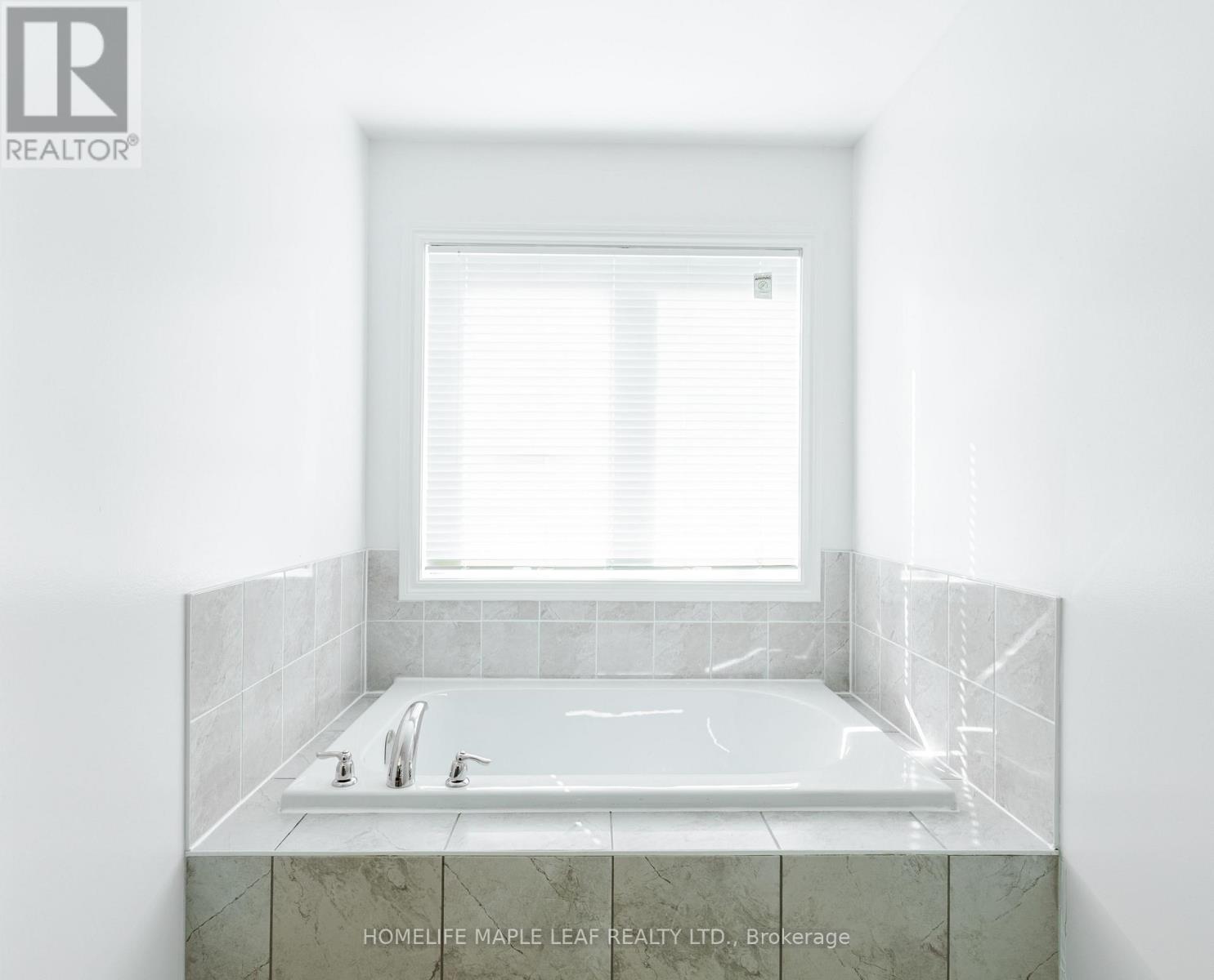 Photo 30 of 304 Hagan Street E, Southgate ON