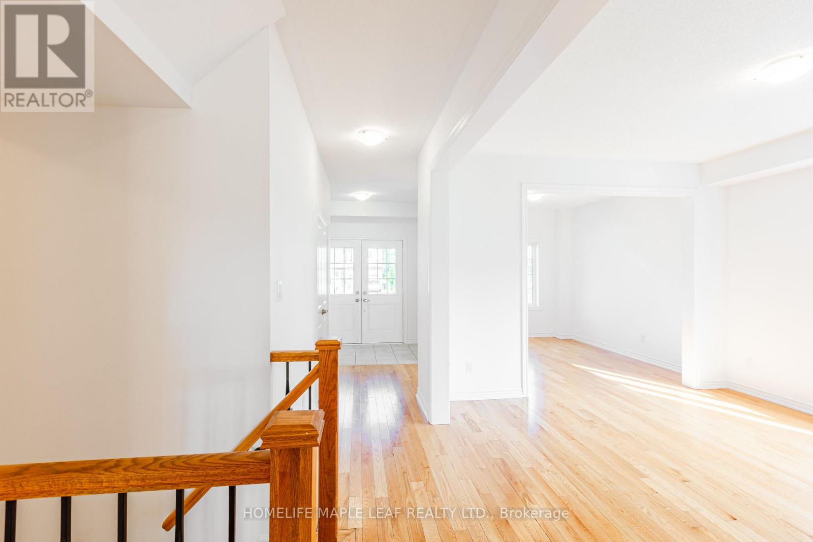 Photo 4 of 304 Hagan Street E, Southgate ON