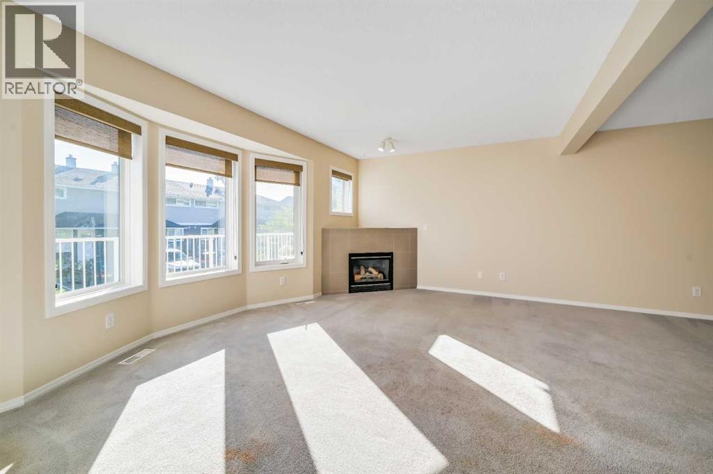 Single Family House for Sale in  Regal Park NE Renfrew Calgary 