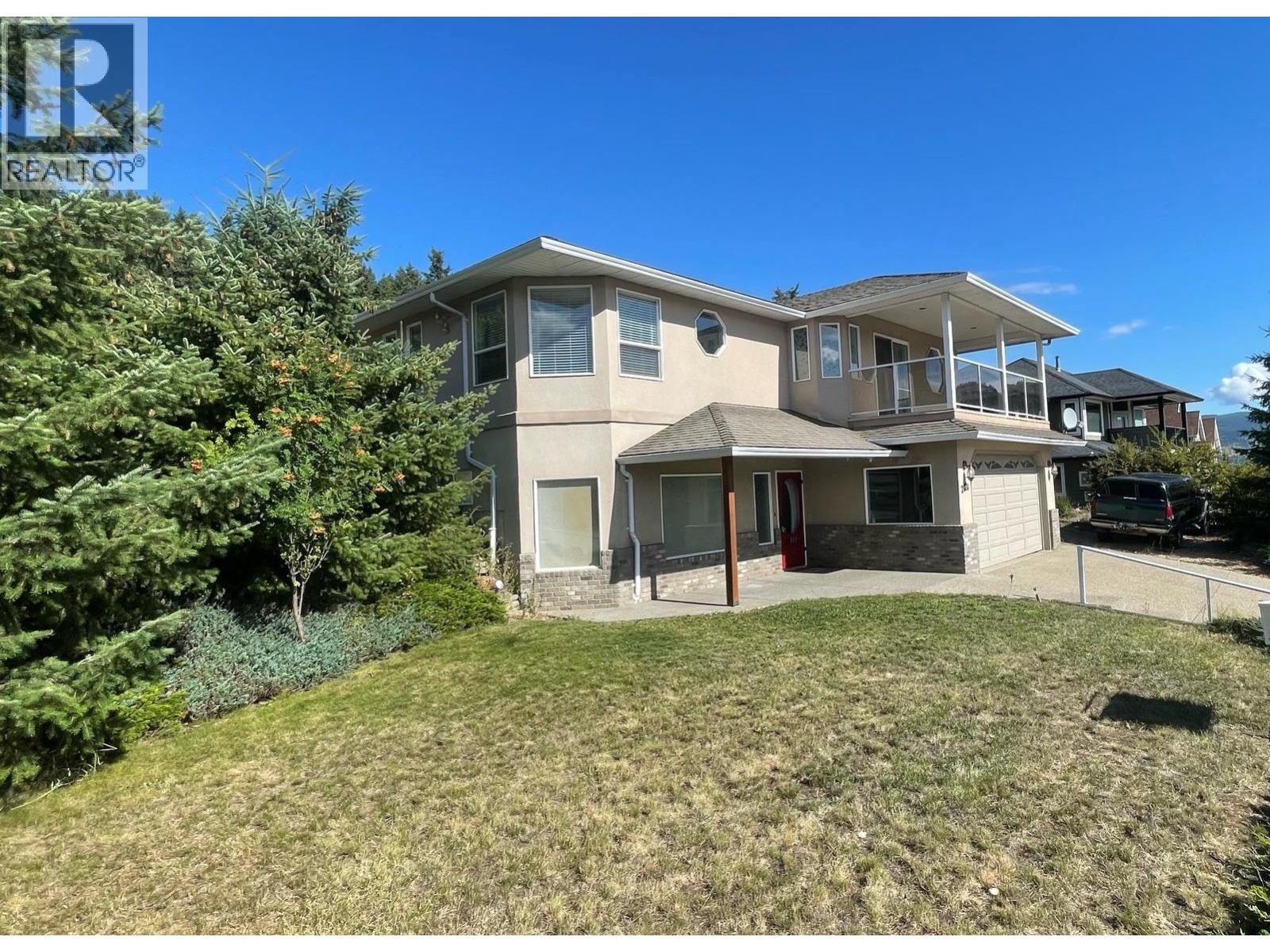 2024 Mountain View Avenue, Lumby