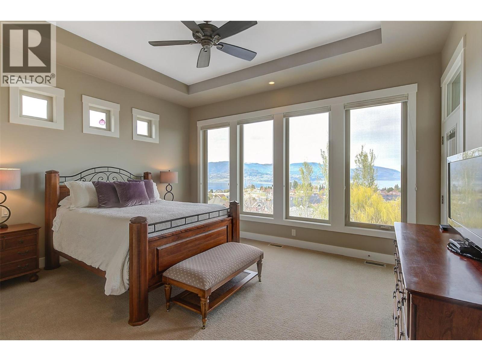  440 Lakepointe Drive, Kelowna