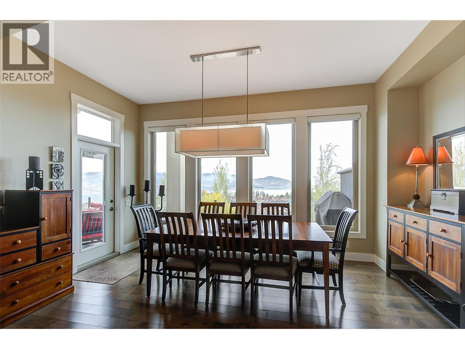  440 Lakepointe Drive, Kelowna