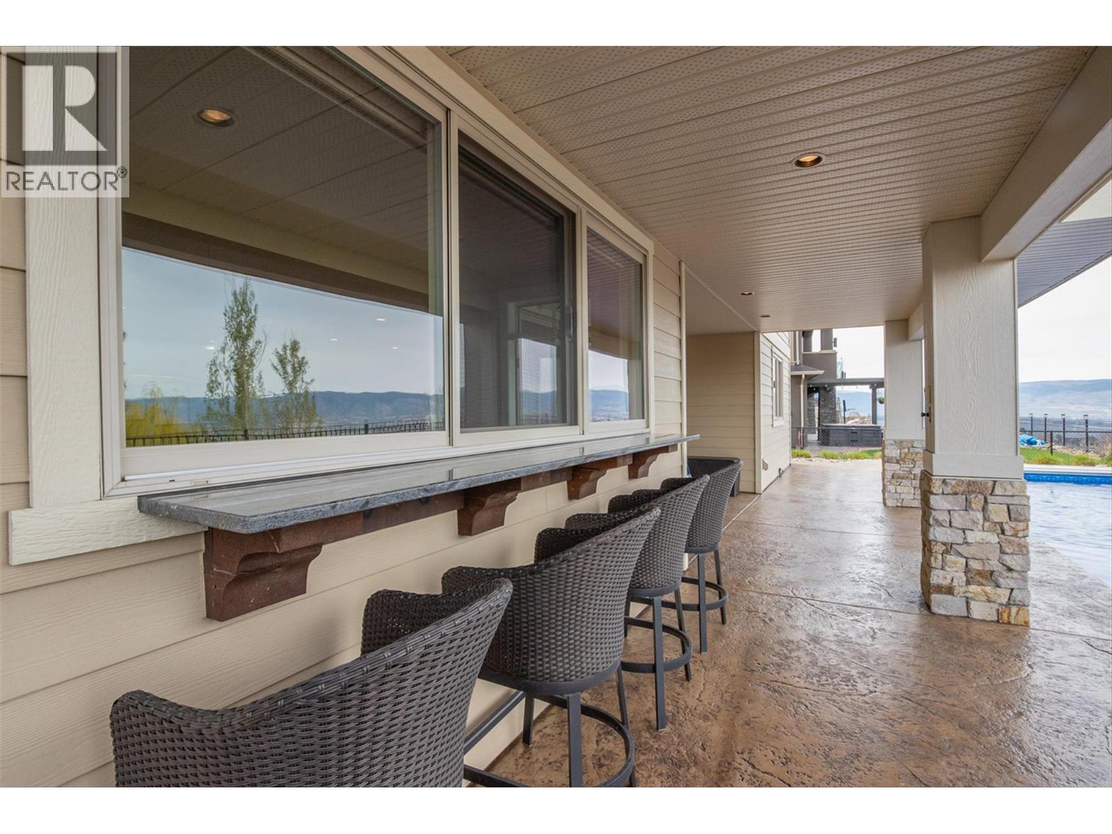  440 Lakepointe Drive, Kelowna