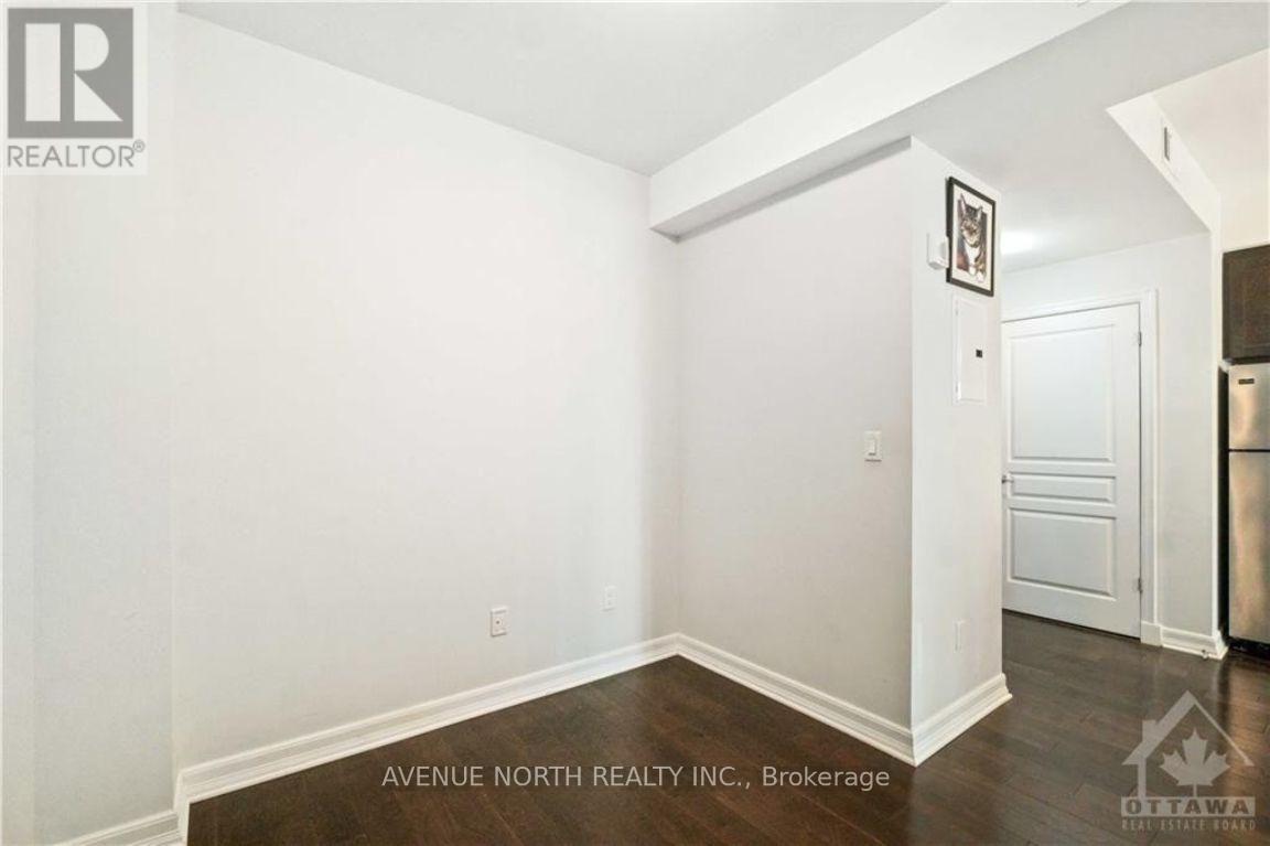 Photo 10 of 511 238 Besserer Street, Ottawa ON