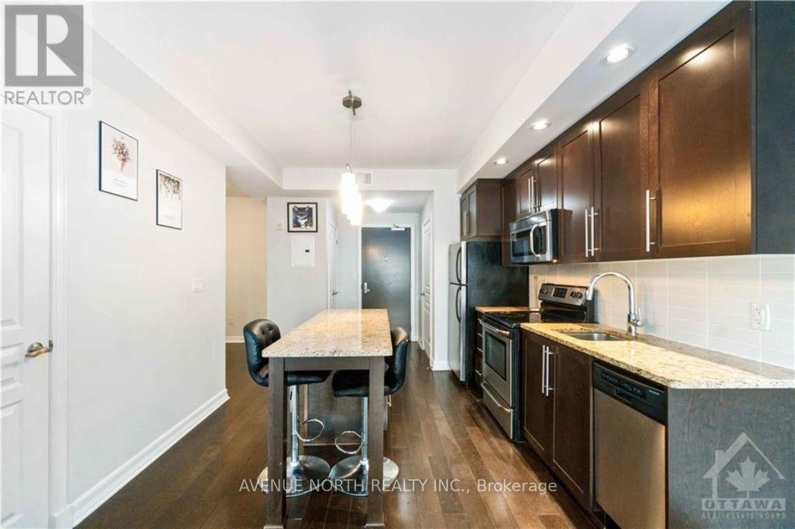 Photo 7 of 511 238 Besserer Street, Ottawa ON
