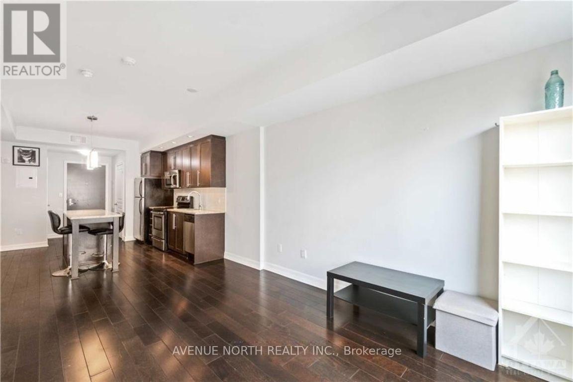 Photo 9 of 511 238 Besserer Street, Ottawa ON