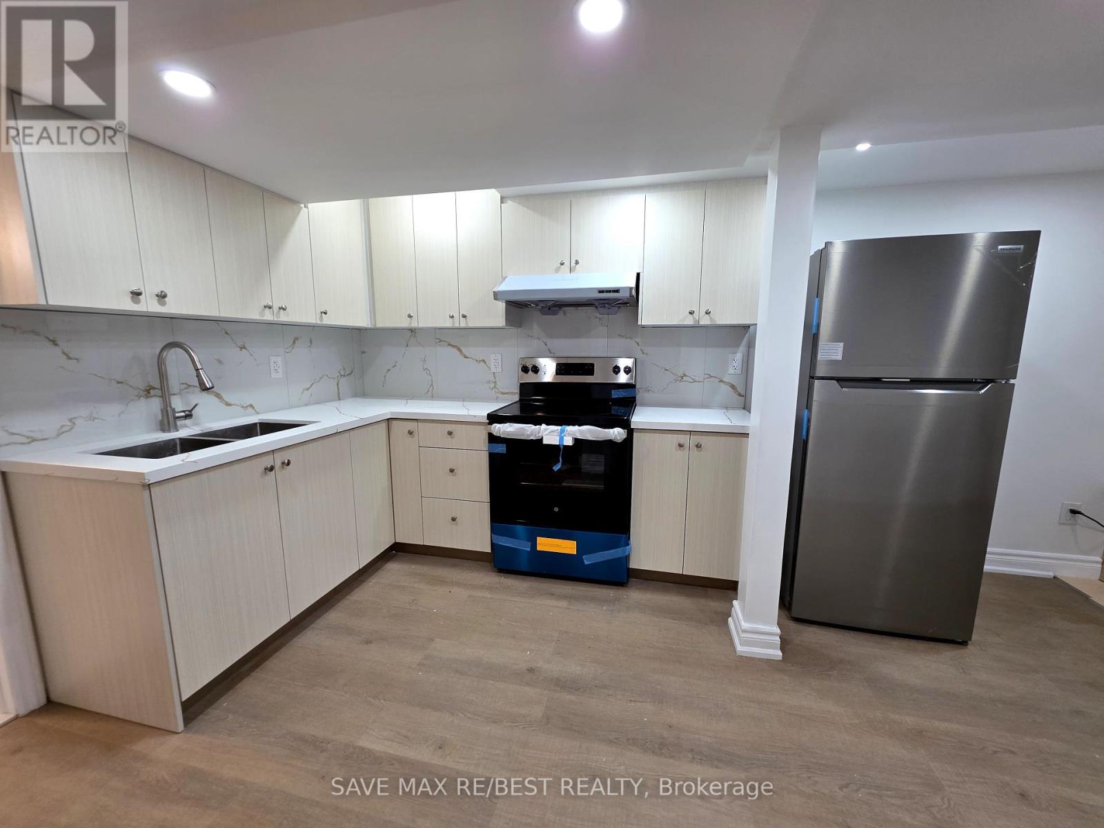 Photo 6 of Bsmt 55 Bushwood Trail, Brampton ON