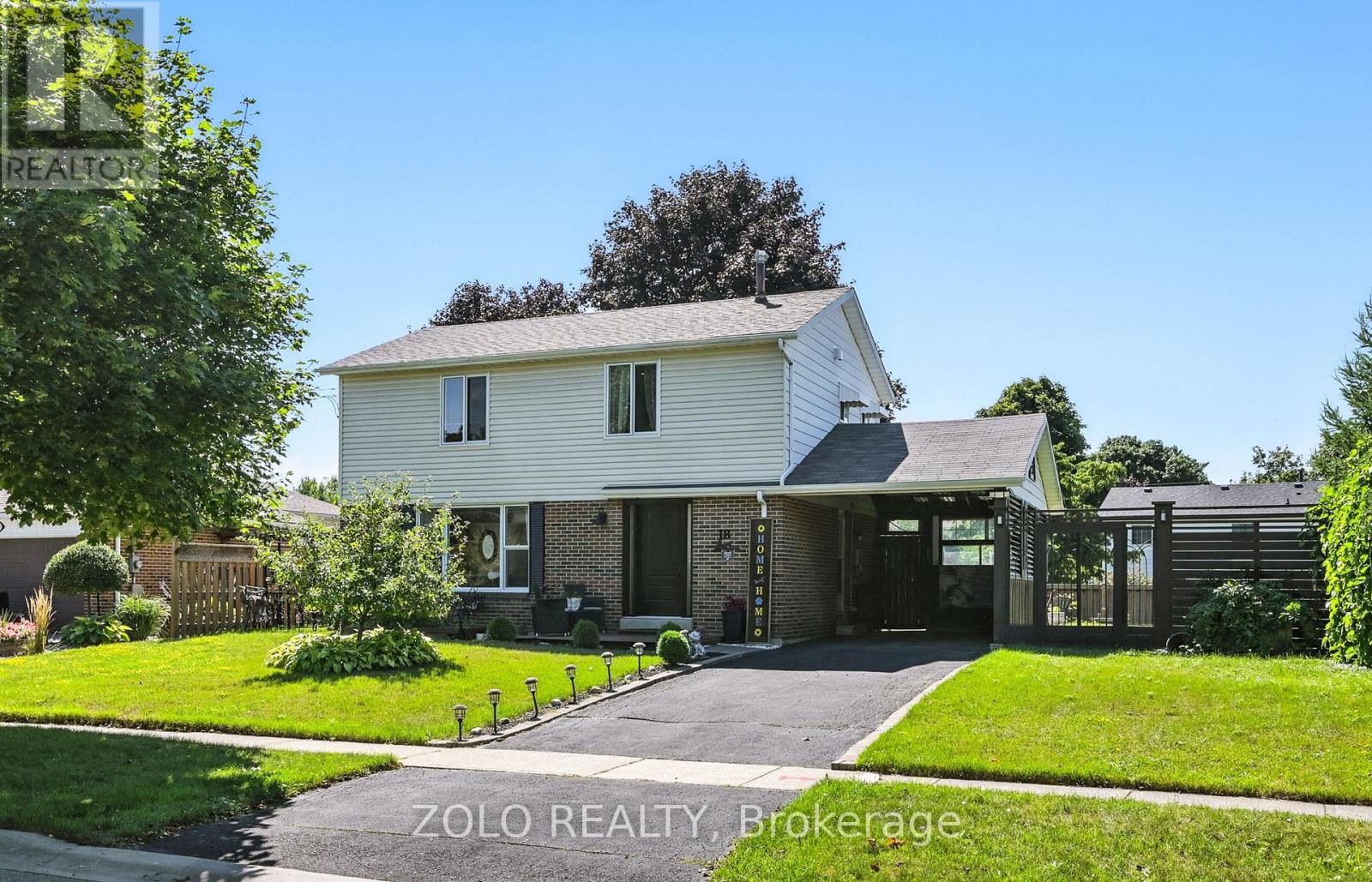 Photo 6 of 18 Fagan Drive, Halton Hills ON