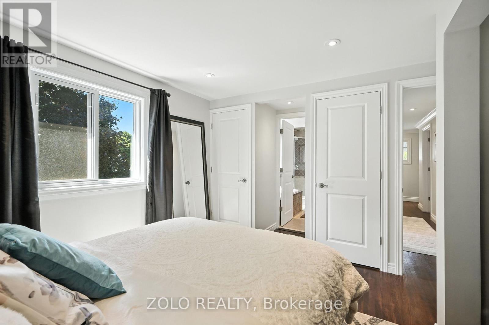 Photo 28 of 18 Fagan Drive, Halton Hills ON