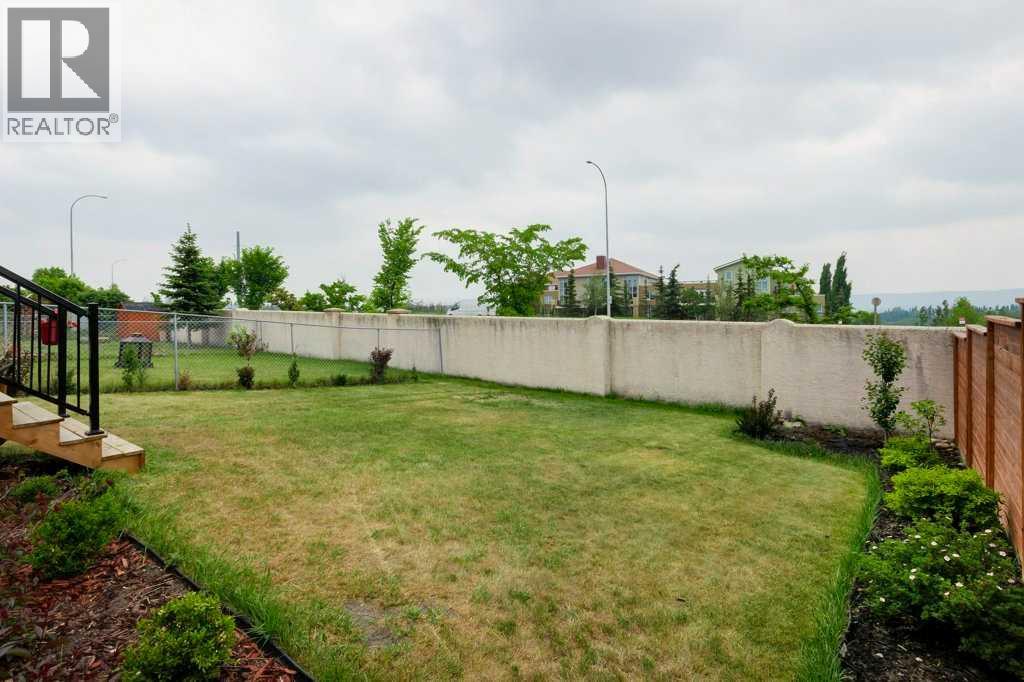 Single Family House for Sale in  Tuscarora Close NW Tuscany Calgary 
