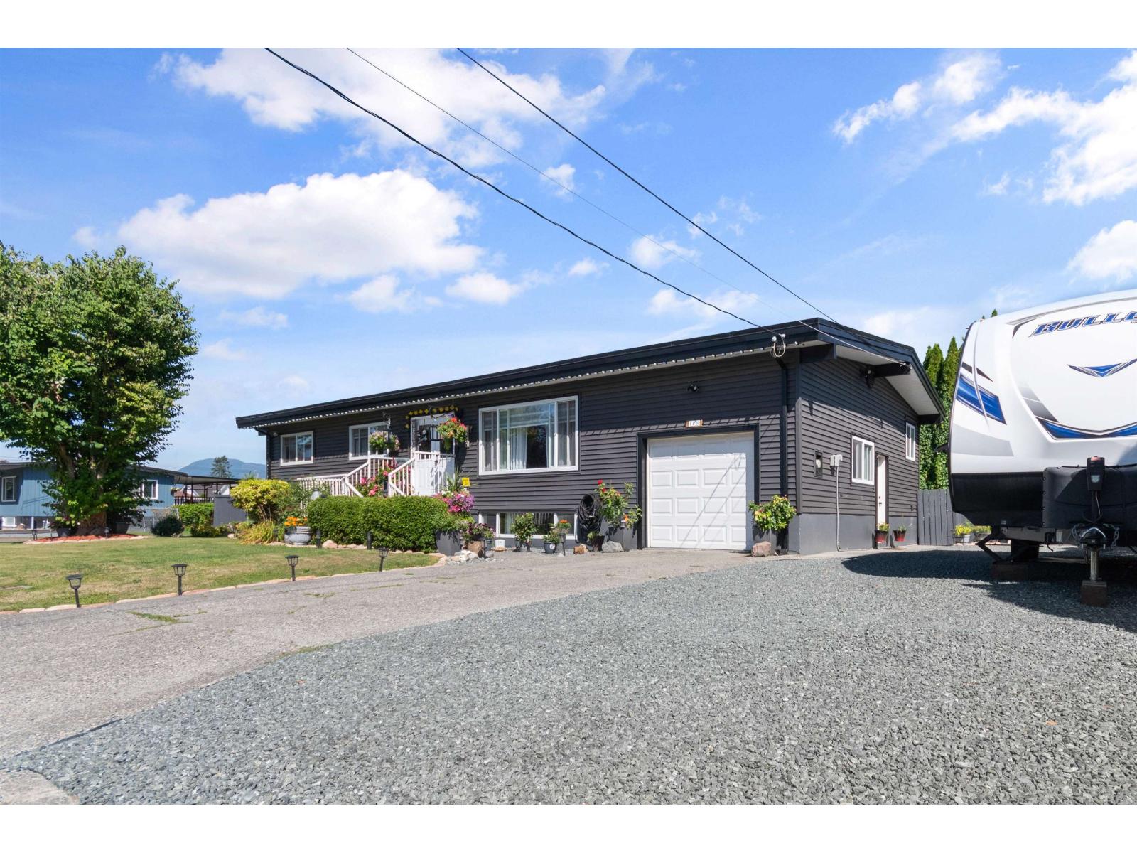 Photo 2 of 8550 Norman Crescent Chilliwack Proper South, Chilliwack BC