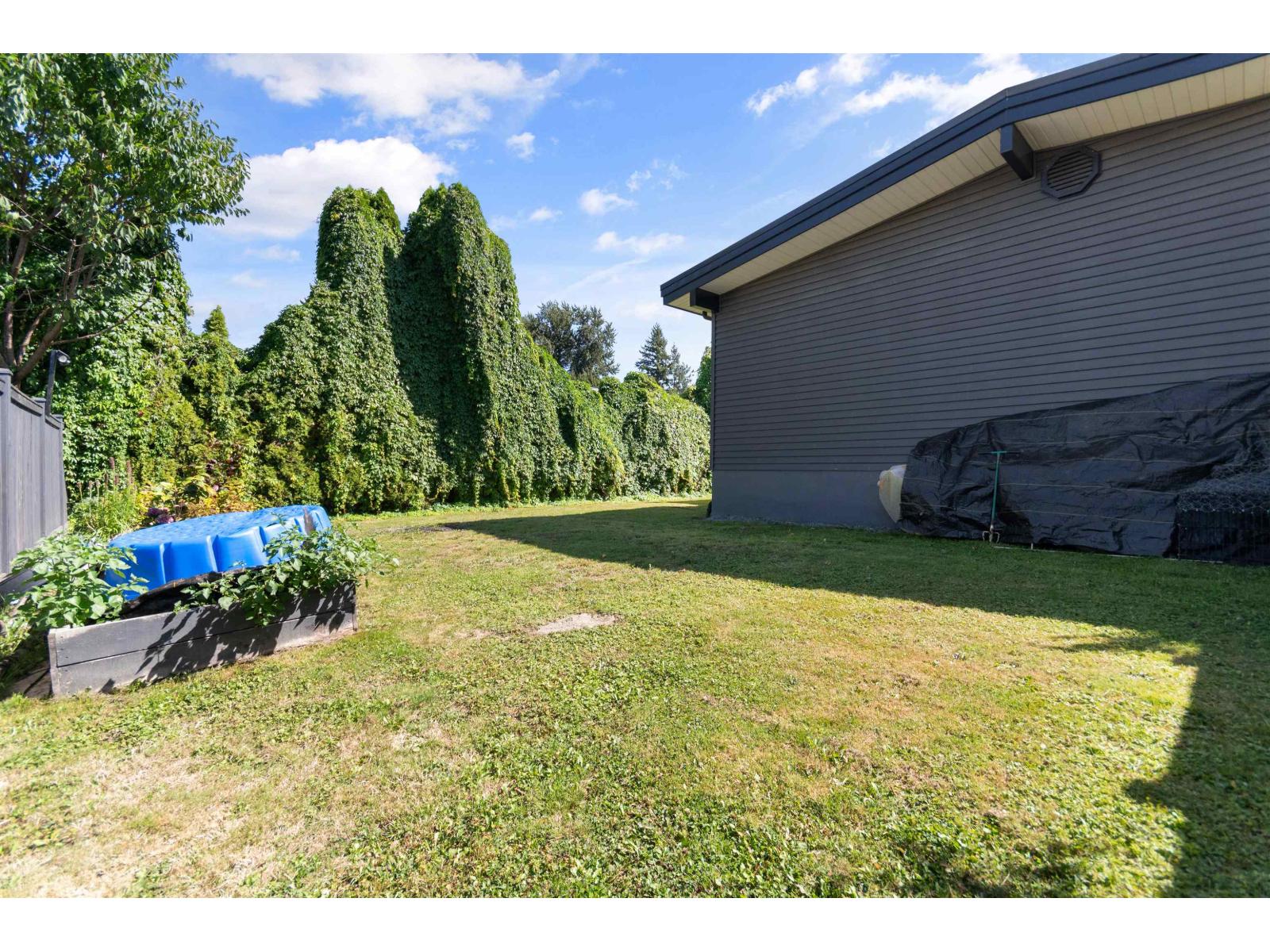 Photo 38 of 8550 Norman Crescent Chilliwack Proper South, Chilliwack BC