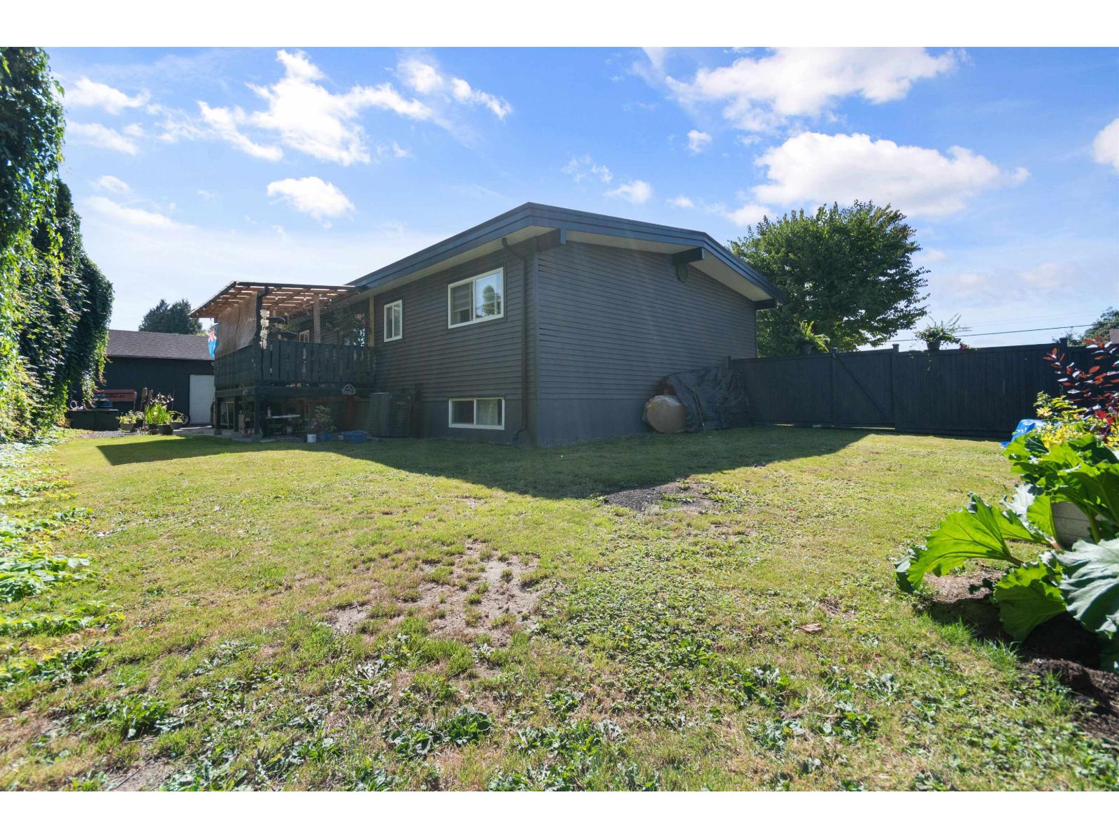 Photo 37 of 8550 Norman Crescent Chilliwack Proper South, Chilliwack BC