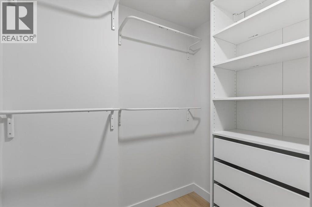 Single Family House for Sale in    Avenue SW Beltline Calgary 
