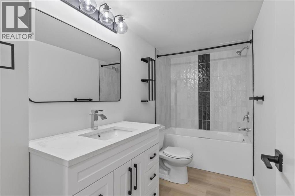 305, 235 15 Avenue SW, Calgary, Alberta