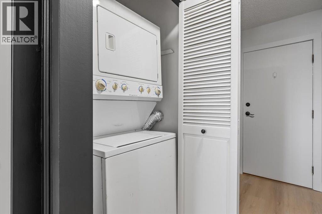 Single Family House for Sale in    Avenue SW Beltline Calgary 