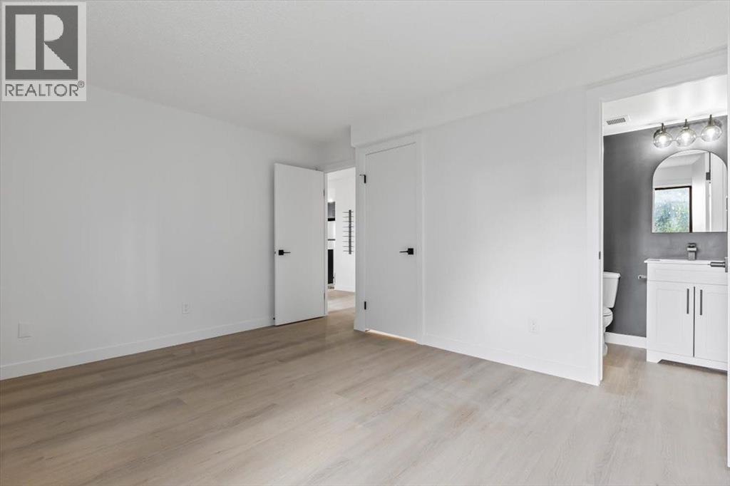 Single Family House for Sale in    Avenue SW Beltline Calgary 