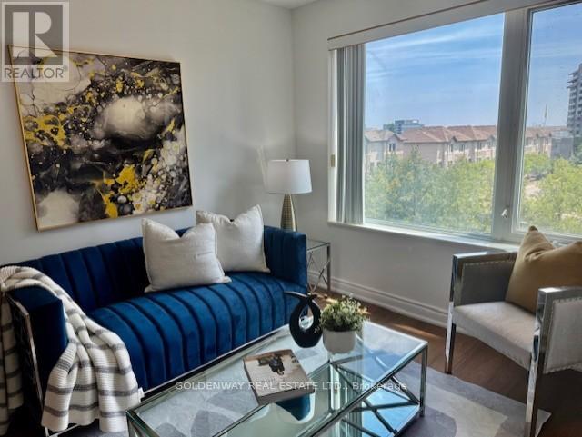Photo 7 of 501 233 South Park Road, Markham ON