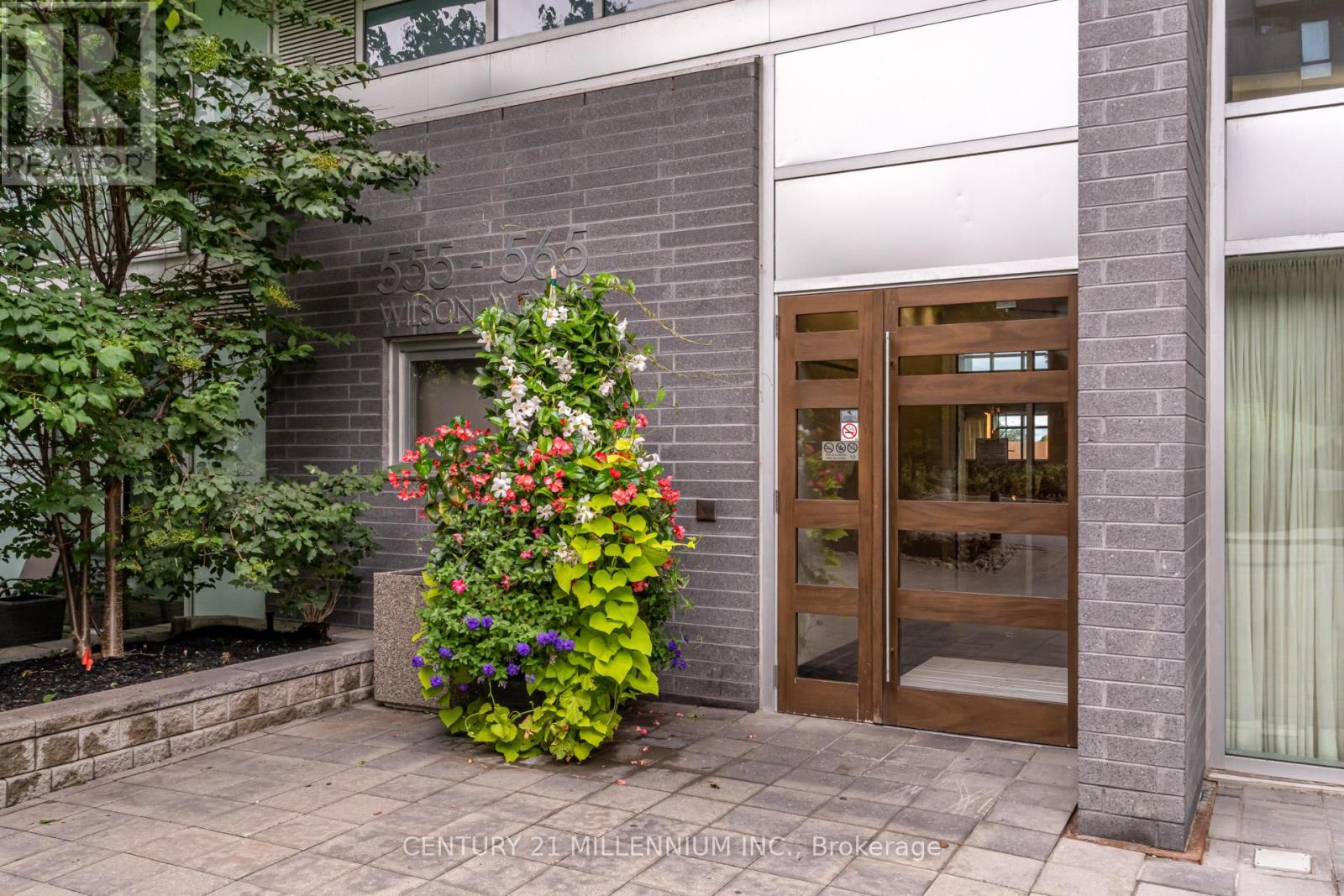 Photo 16 of 513 565 Wilson Avenue, Toronto ON