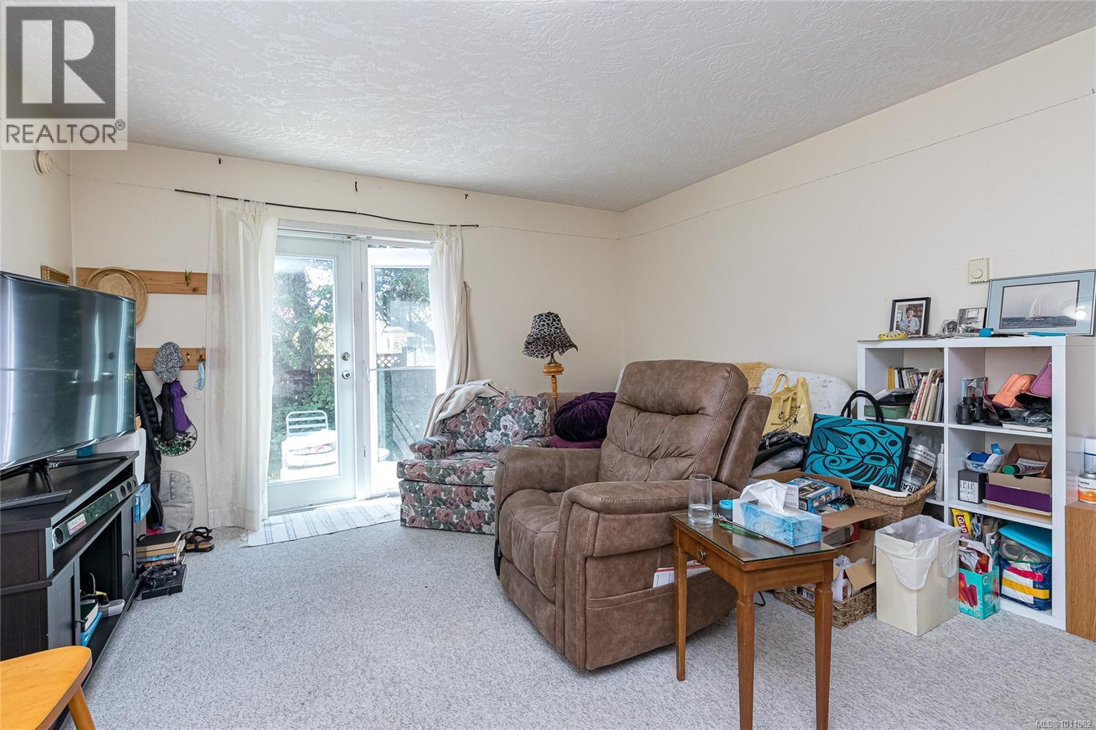 Photo 21 of 2916 Scott St, Victoria BC
