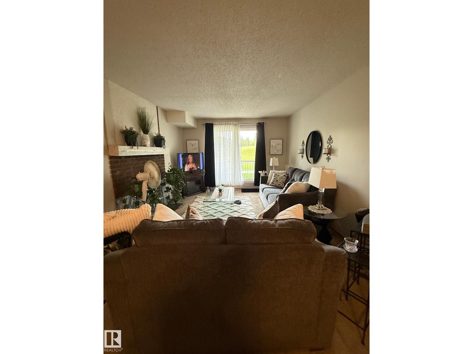 Photo 34 of 105 6212 180 St Nw, Edmonton AB