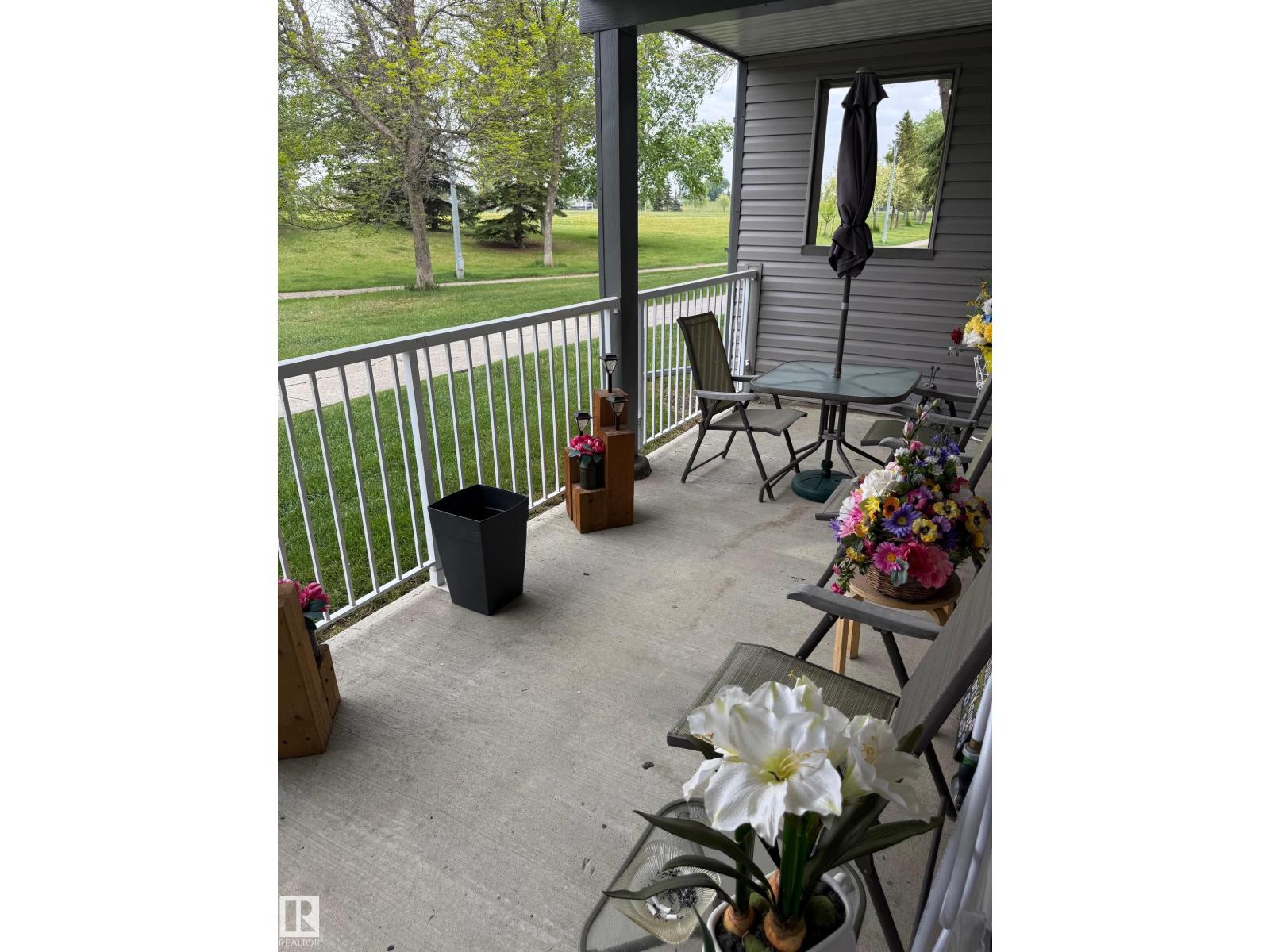 Photo 46 of 105 6212 180 St Nw, Edmonton AB