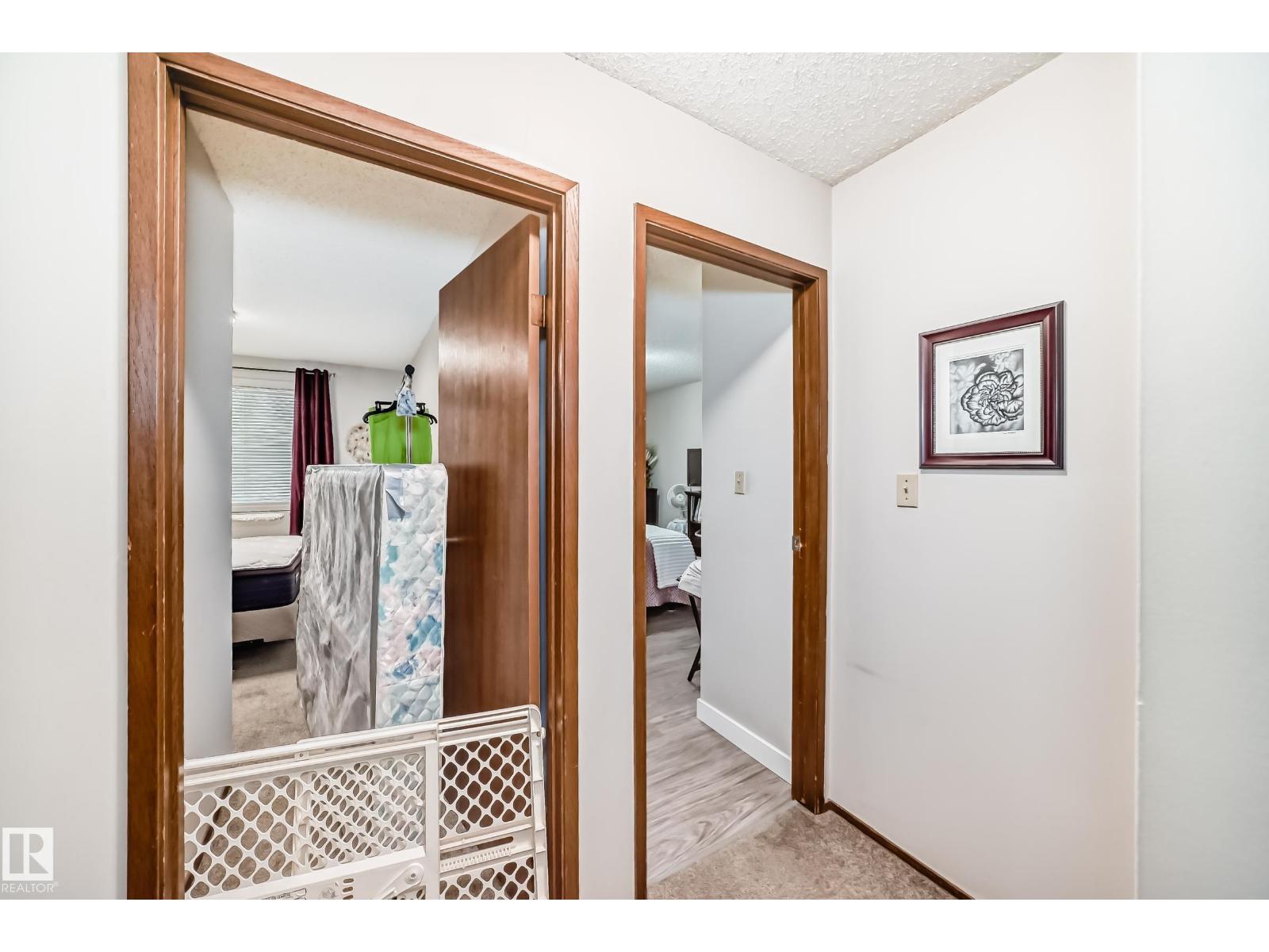 Photo 16 of 105 6212 180 St Nw, Edmonton AB