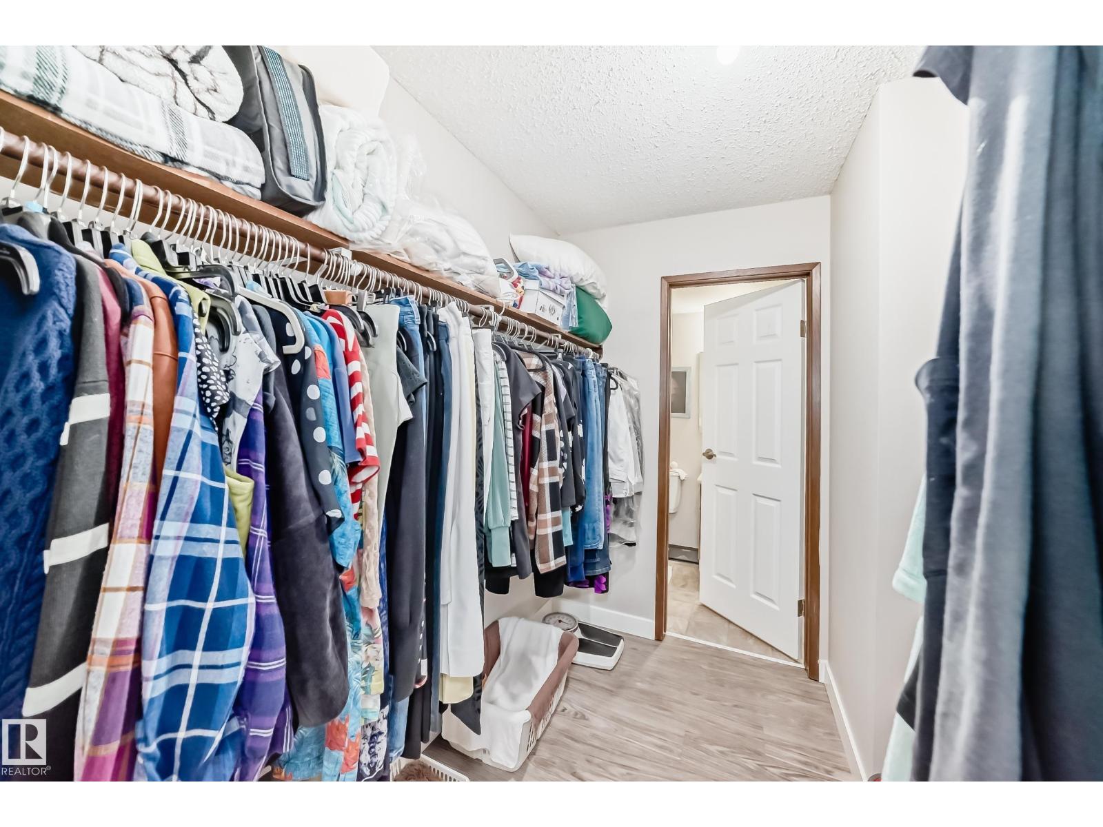 Photo 10 of 105 6212 180 St Nw, Edmonton AB