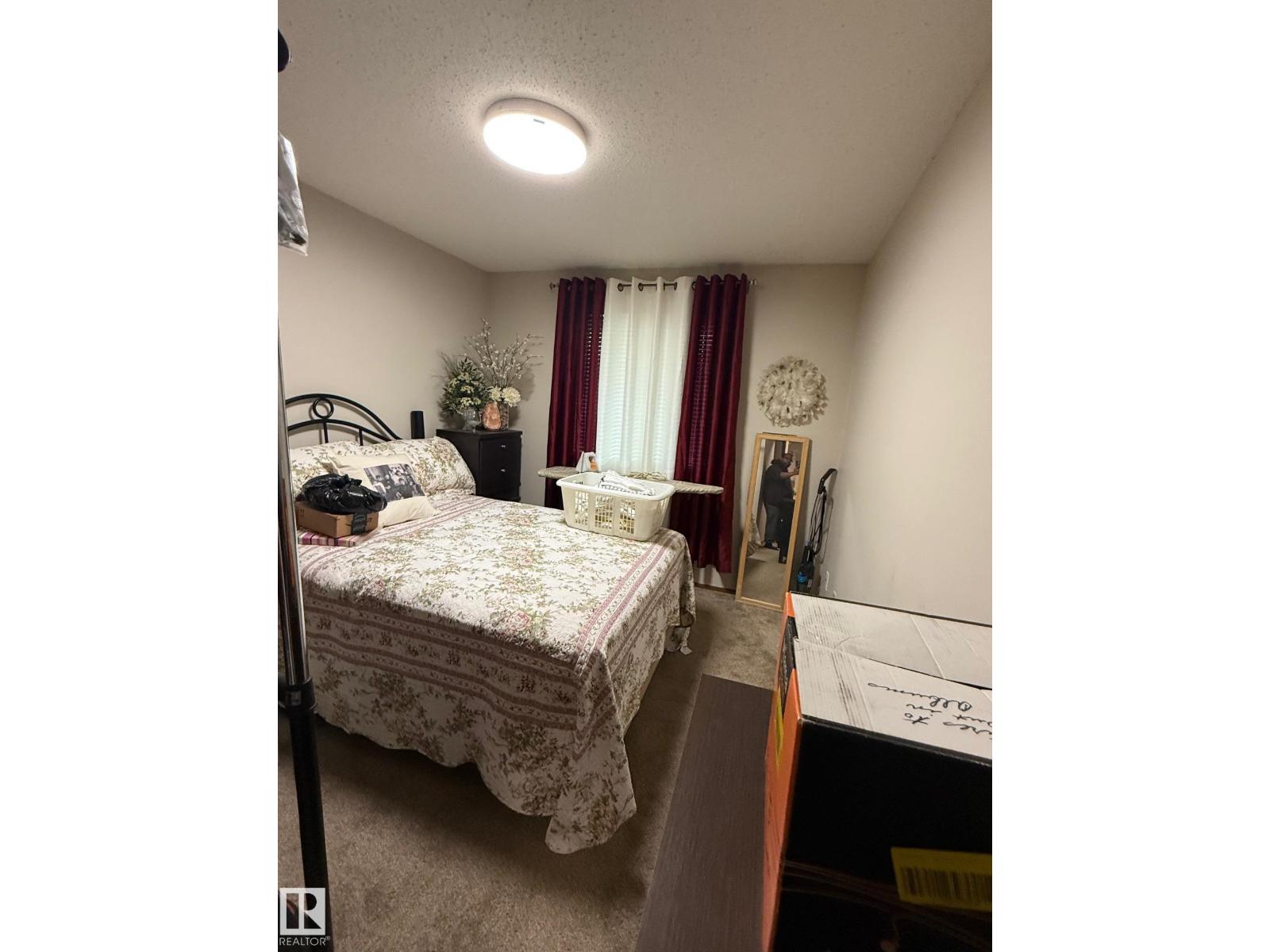Photo 43 of 105 6212 180 St Nw, Edmonton AB