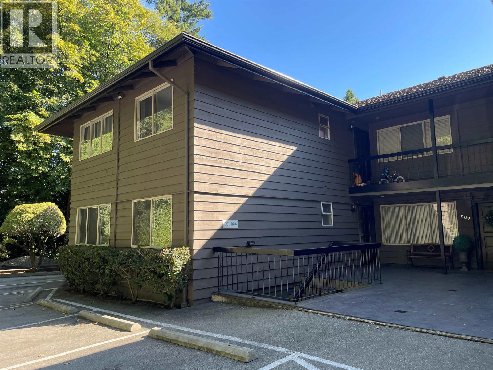 801 235 KEITH ROAD, West Vancouver