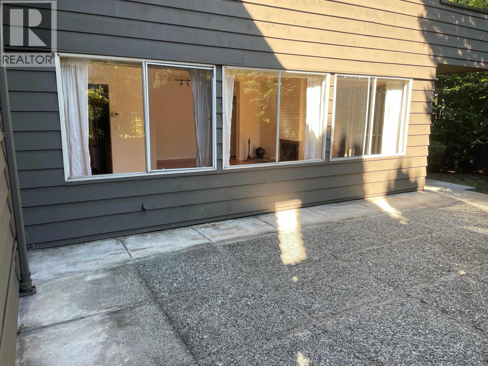 801 235 KEITH ROAD, West Vancouver