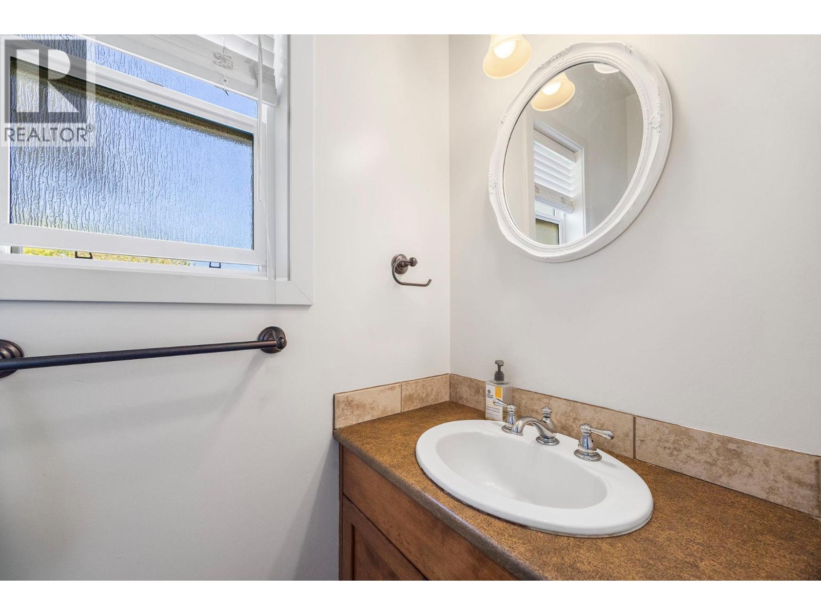 2150 Witt Road, West Kelowna