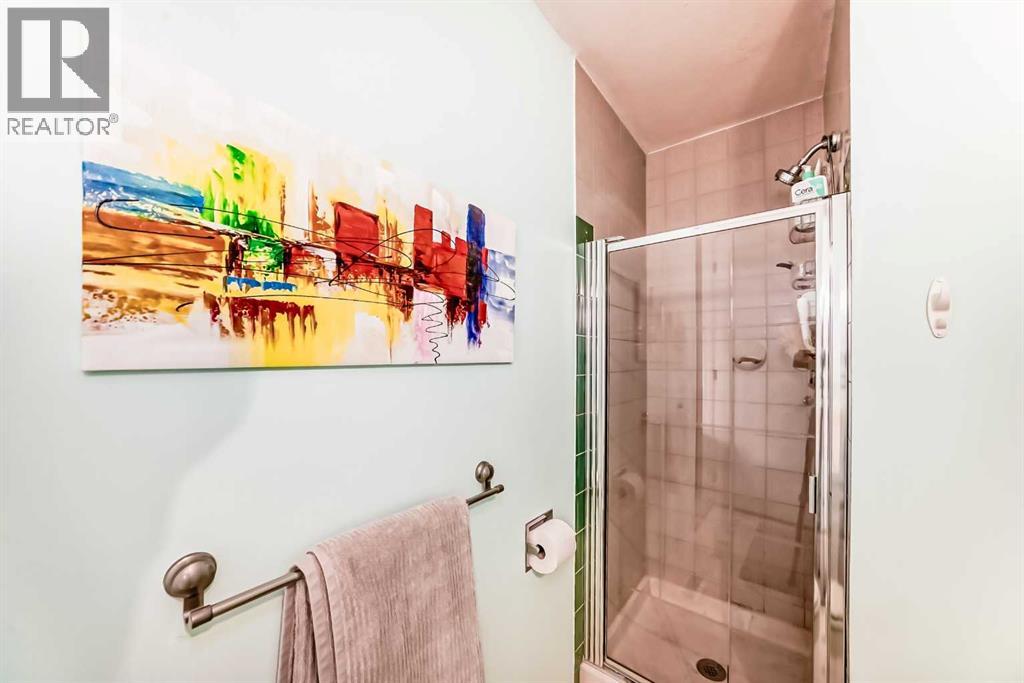 Single Family House 3 Level for Sale in  Deer Run Close SE Deer Run Calgary 