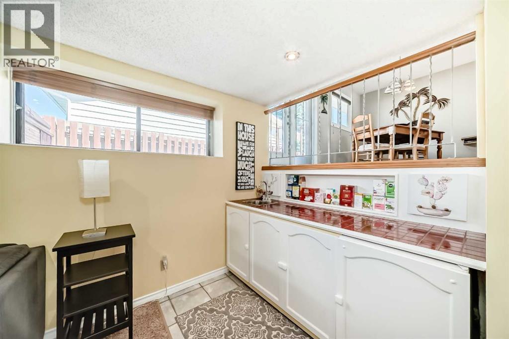 Single Family House 3 Level for Sale in  Deer Run Close SE Deer Run Calgary 